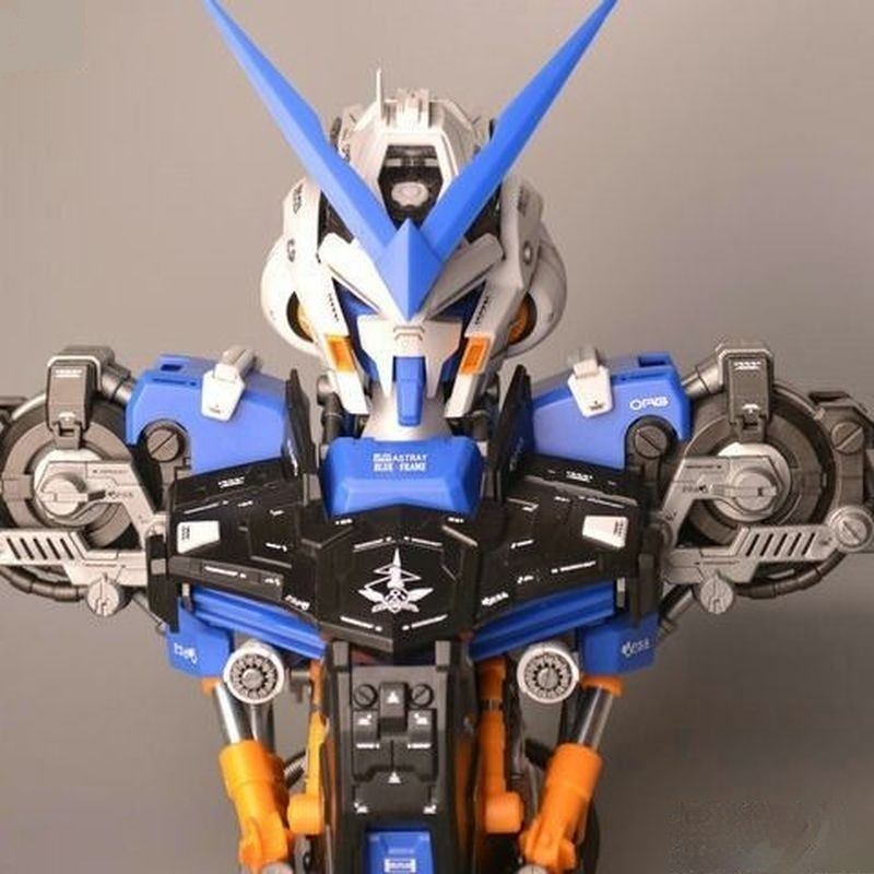 Bandai New 2026 Astray Blue 1/ - Model Kit Lancelot บทวิจารณ์และราคา